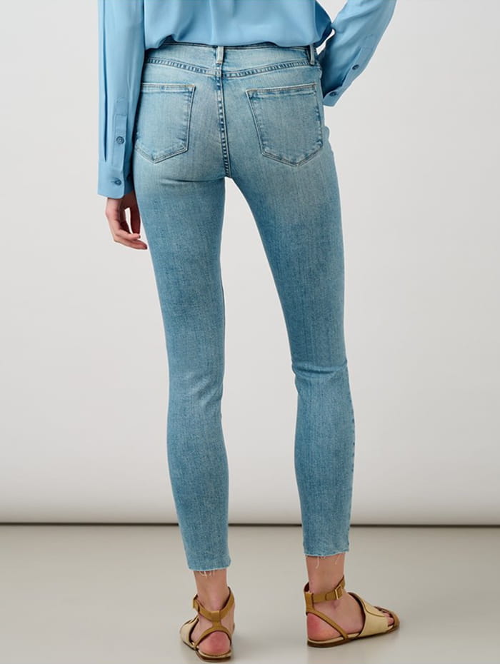 Light wash skinny jeans