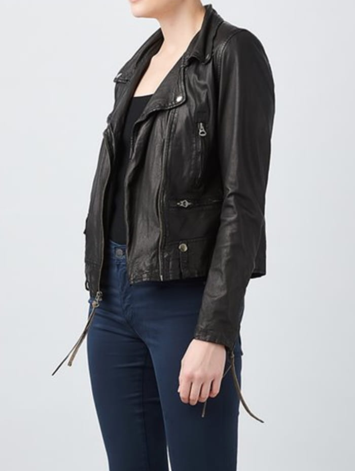 What jackets to wear with skinny jeans