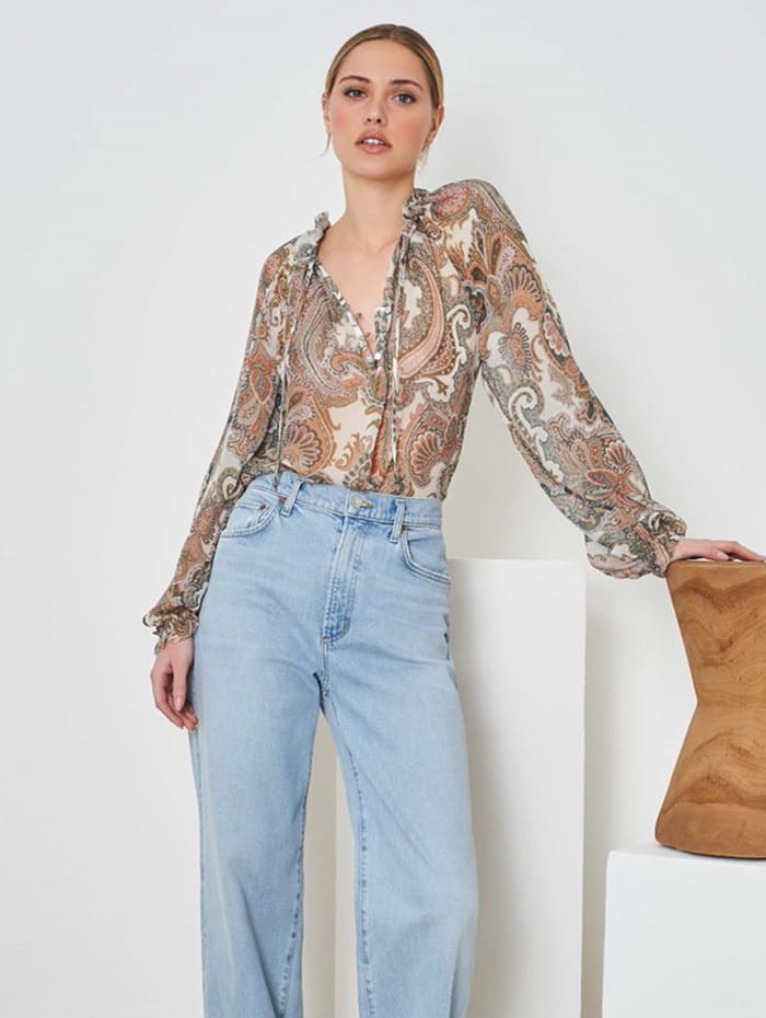 High-rise wide leg jeans