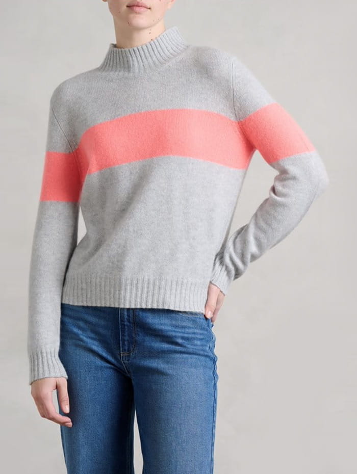Winter outfits with wide-leg jeans