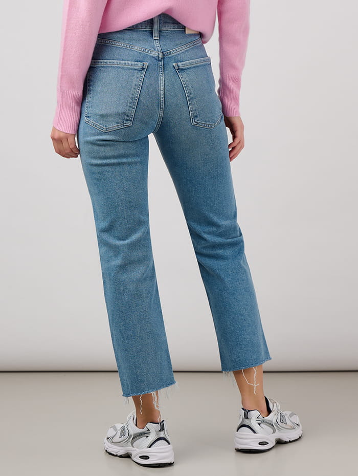 Popular styles of cropped jeans
