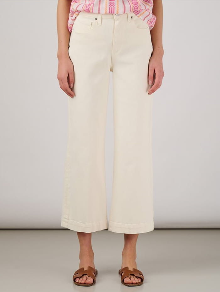 Cropped wide leg jeans