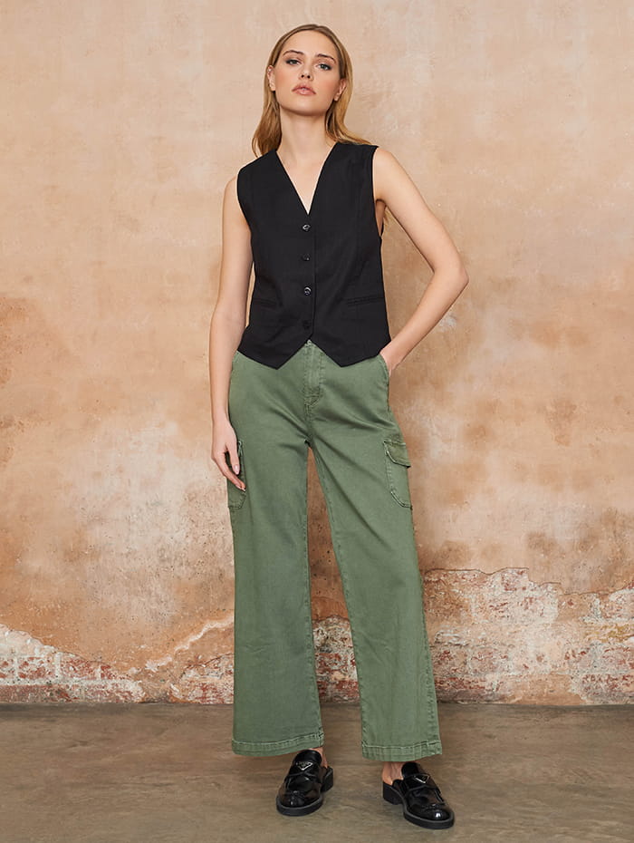 Women’s cargo trousers at Trilogy