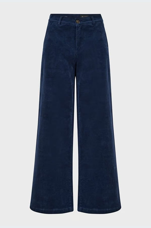 Stella Wide Cord In Deep Trenches