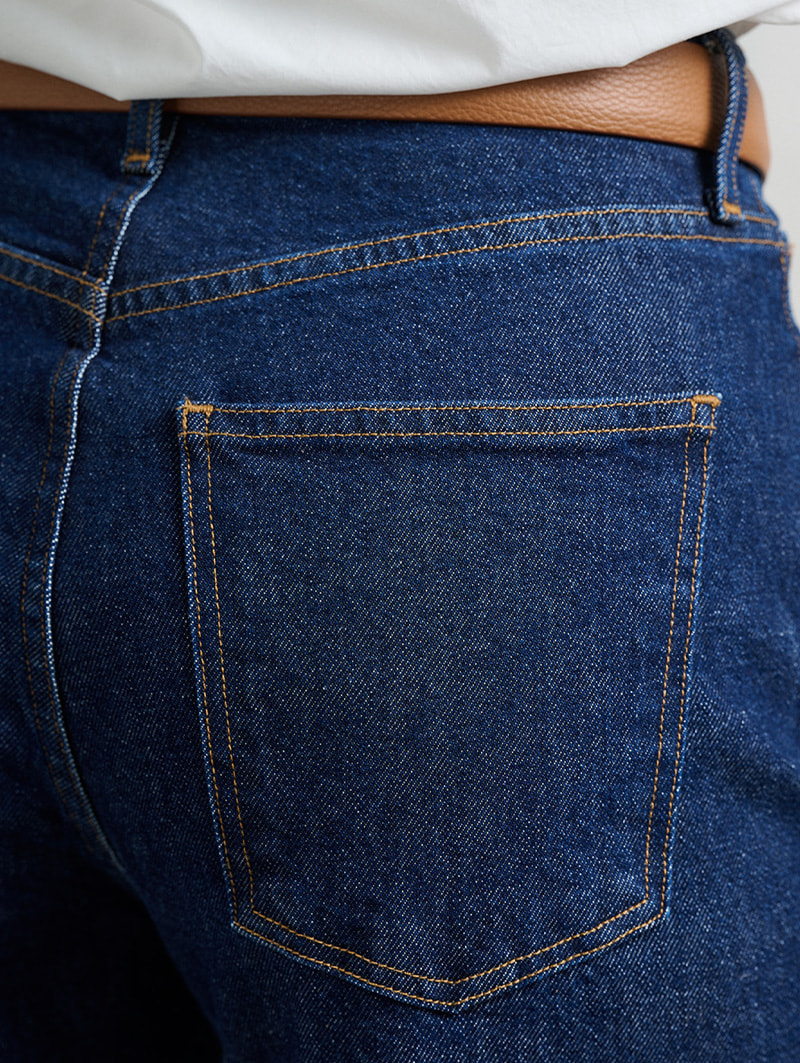 Is rinse denim in style this year
