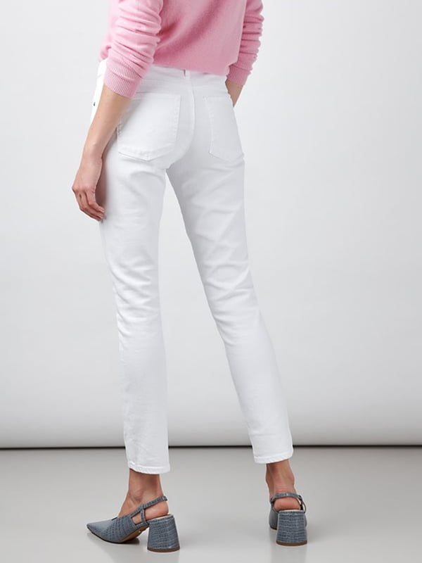 White skinny jeans