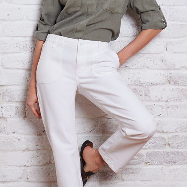 How to wear straight leg jeans in the summer