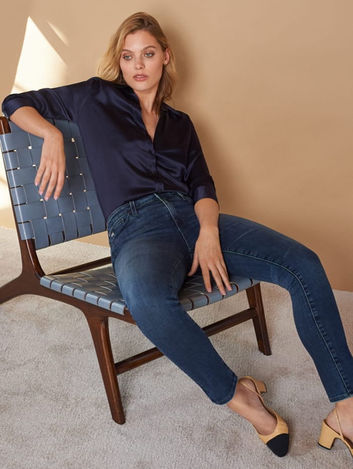 How to style women's slim jeans
