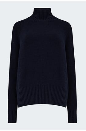 Turtleneck in Navy