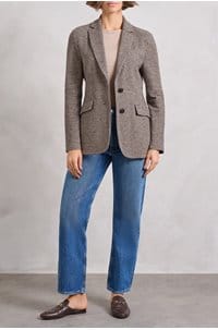 hacking jacket in beige houndstooth