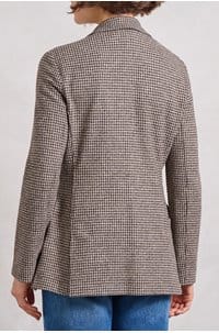 hacking jacket in beige houndstooth