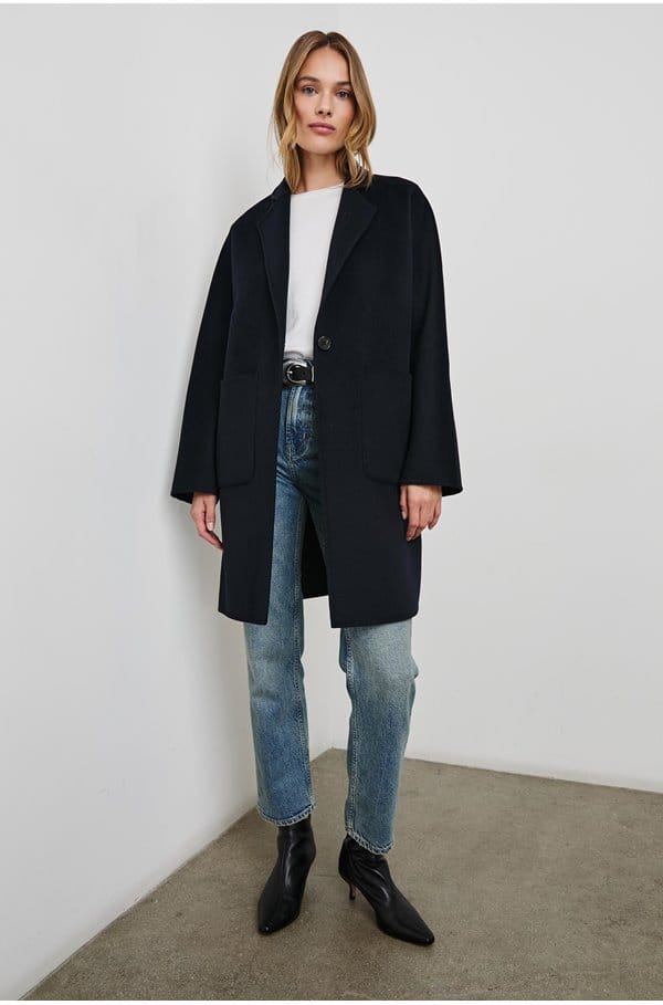 everest coat in navy