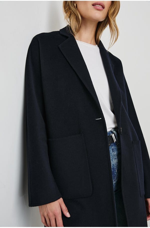 everest coat in navy