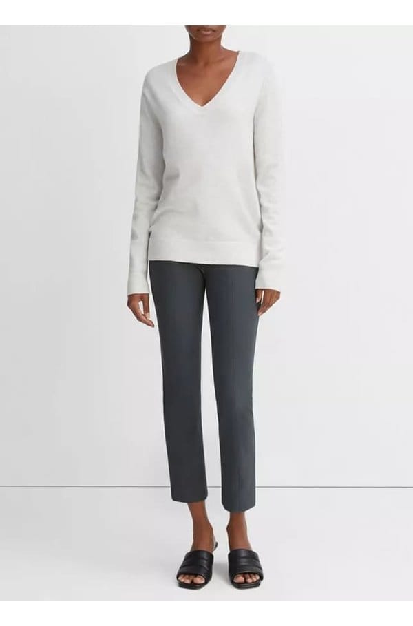 weekend v neck sweater in heather white