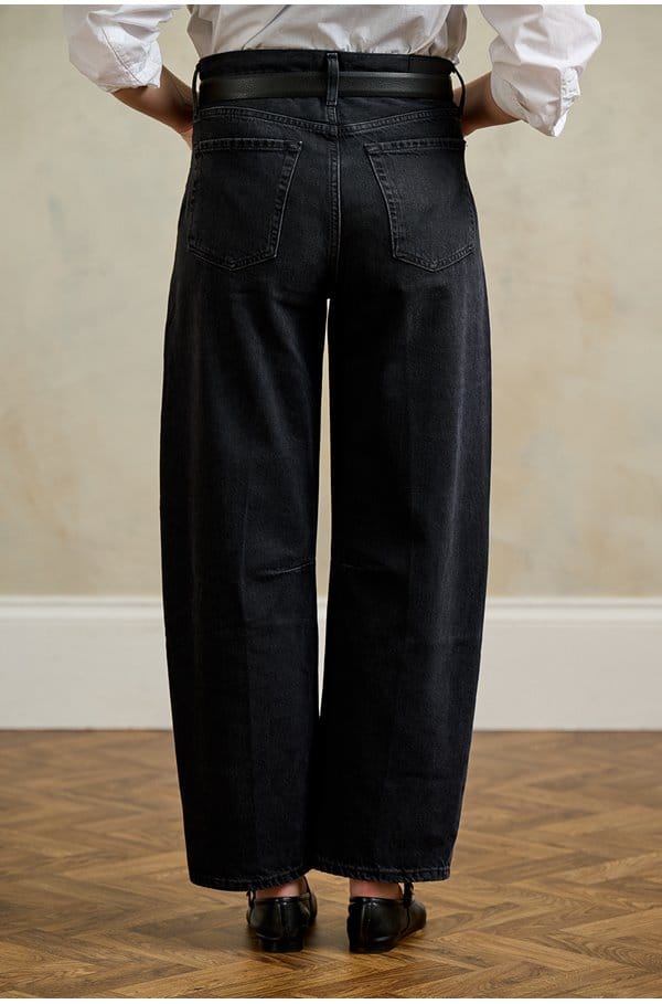 miro relaxed jean in domino