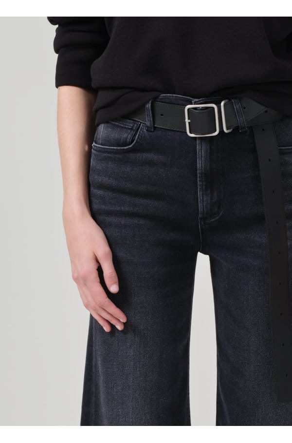 lyra wide leg crop in medallion