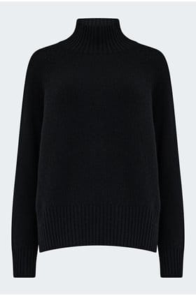 Turtleneck in Black