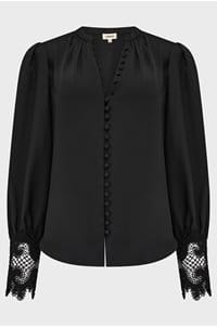 ava blouse in black