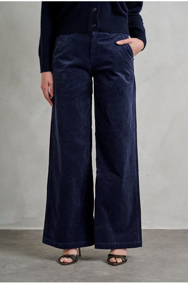 stella wide cord in deep trenches