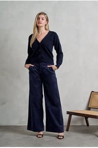 stella wide cord in deep trenches