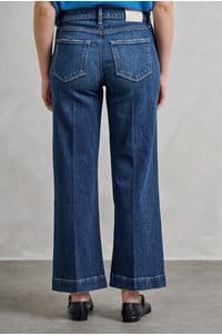 leenah wide ankle jean in narrative