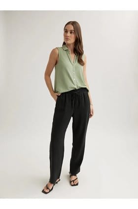 Smocked Waist Trouser in Vintage Black