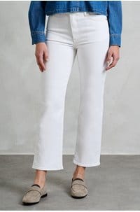 le sleek straight in white