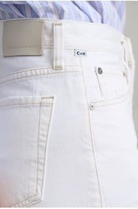 miro relaxed jean in soft white
