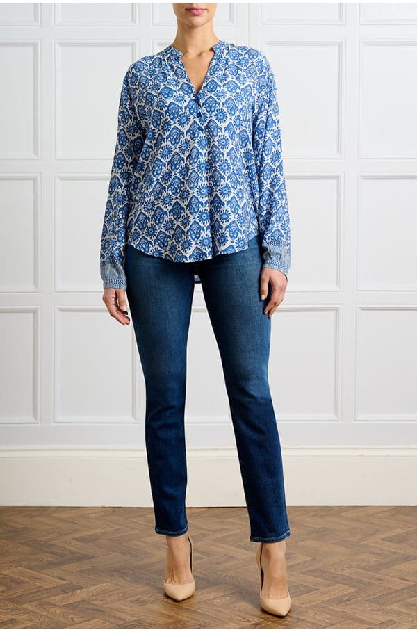 cindy straight jean in kindred