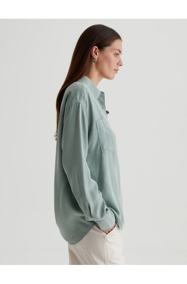 leny shirt in matcha latte