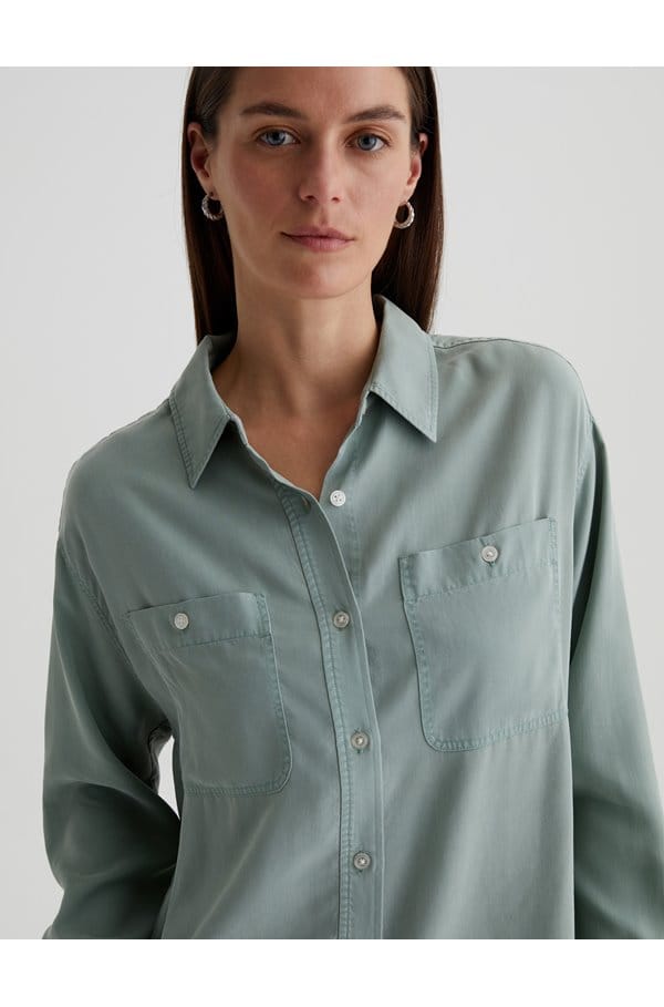 leny shirt in matcha latte