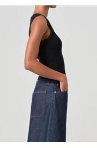 shrunken poppy tank in black