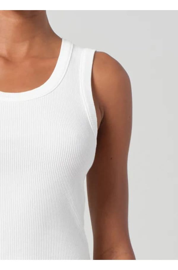 shrunken poppy tank in white