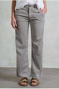 caden straight tailored trouser in sulfur pebble grey