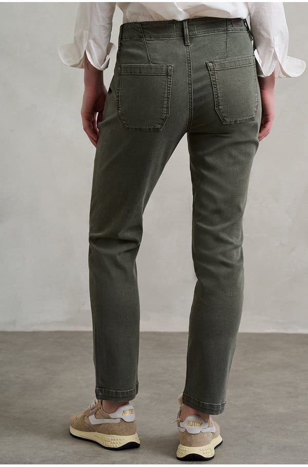 mayslie straight ankle in vintage ivy green