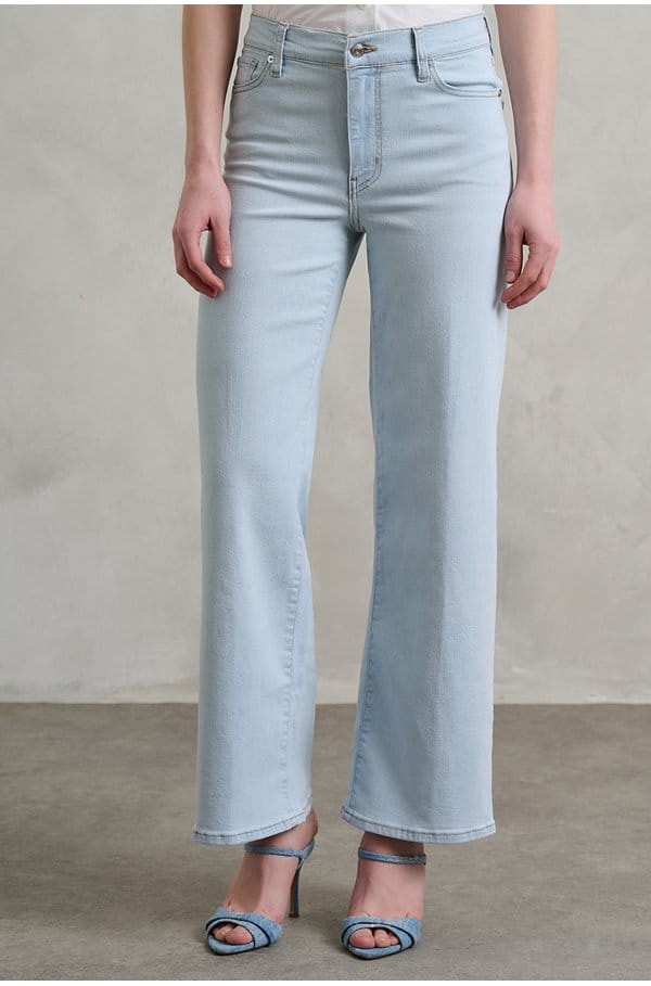 le slim palazzo in feather