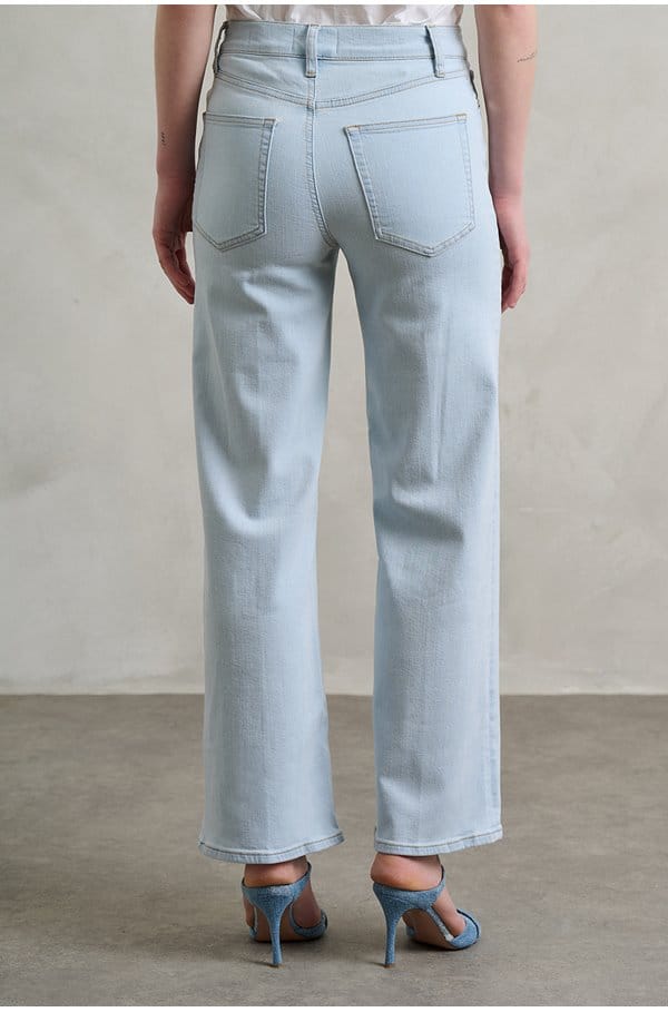 le slim palazzo in feather