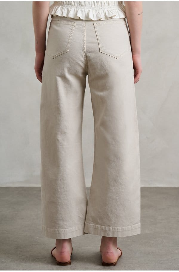 arellia ankle trouser in pumice stone