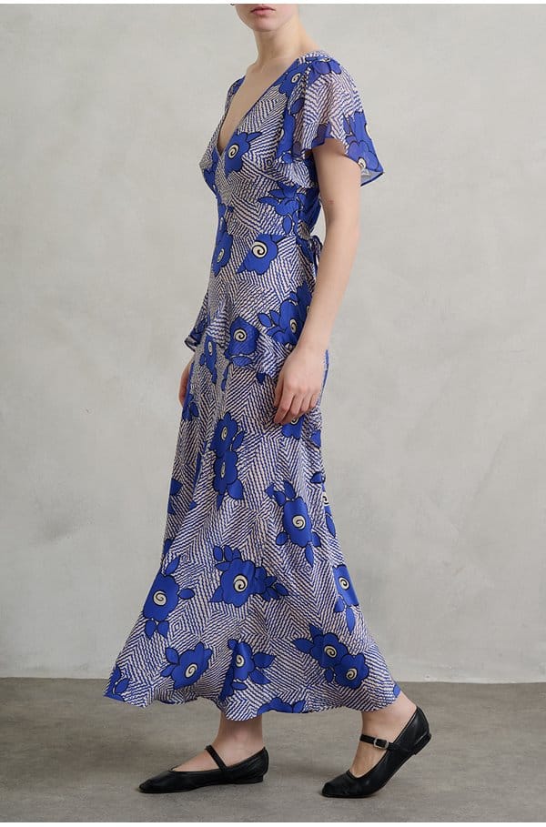 evie dress in milos floral blue