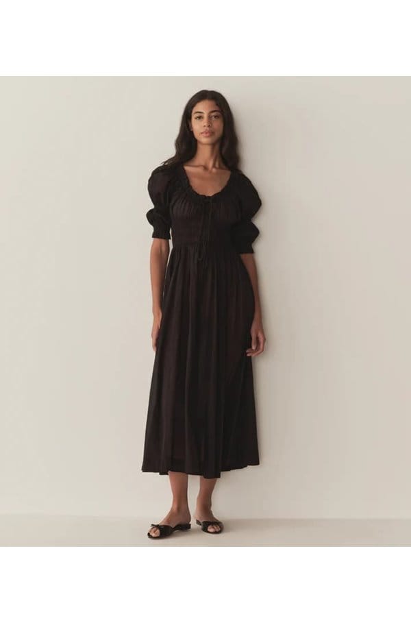 ischia dress in black