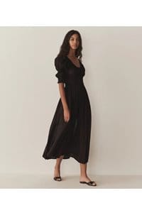 ischia dress in black