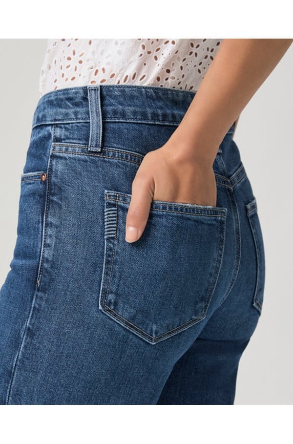 leenah wide jean in soundcheck