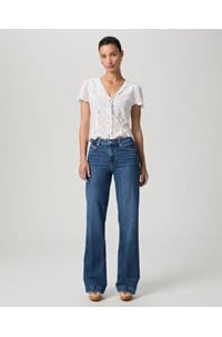 leenah wide jean in soundcheck