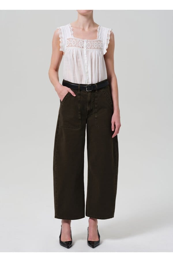 ayla cargo crop in dark olive