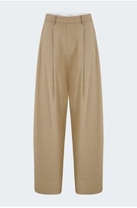 mid waist pleat front trouser in fawn