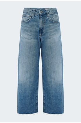 Hattie Crop Barrel Leg in 17 Years Divergent 