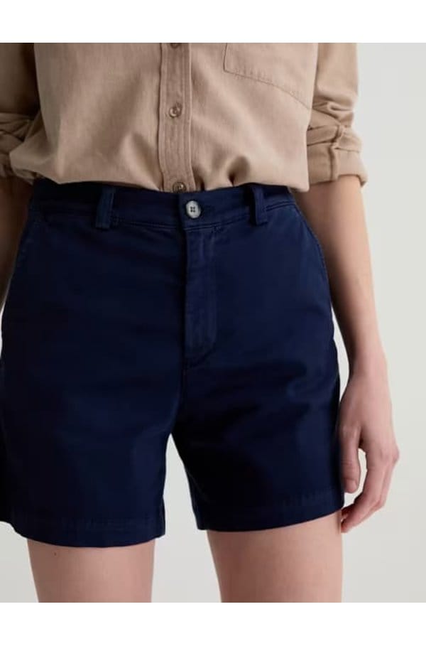 jude short in deep trenches