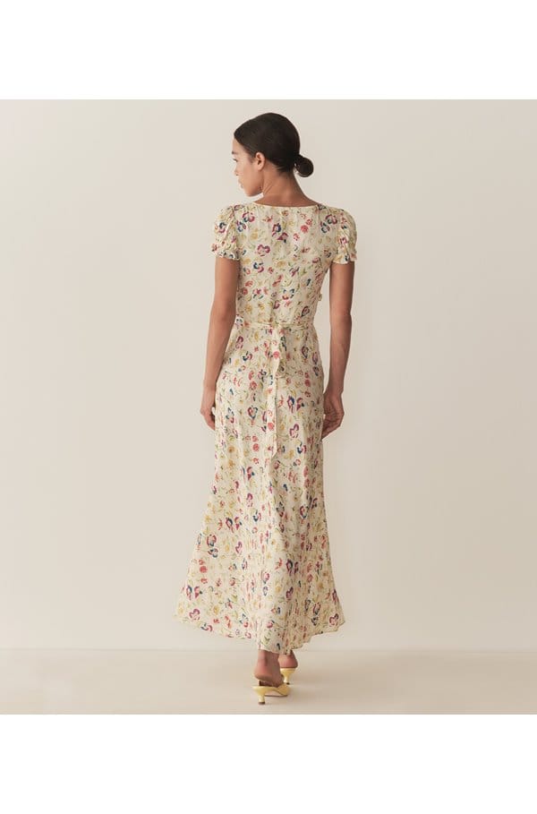 valerine dress in windswept blooms
