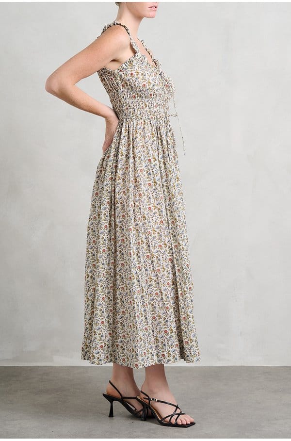 emmaretta dress in jardin du chateau