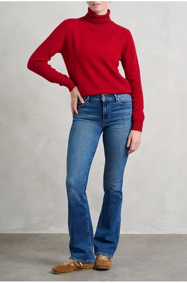 lightweight roll collar in dull red